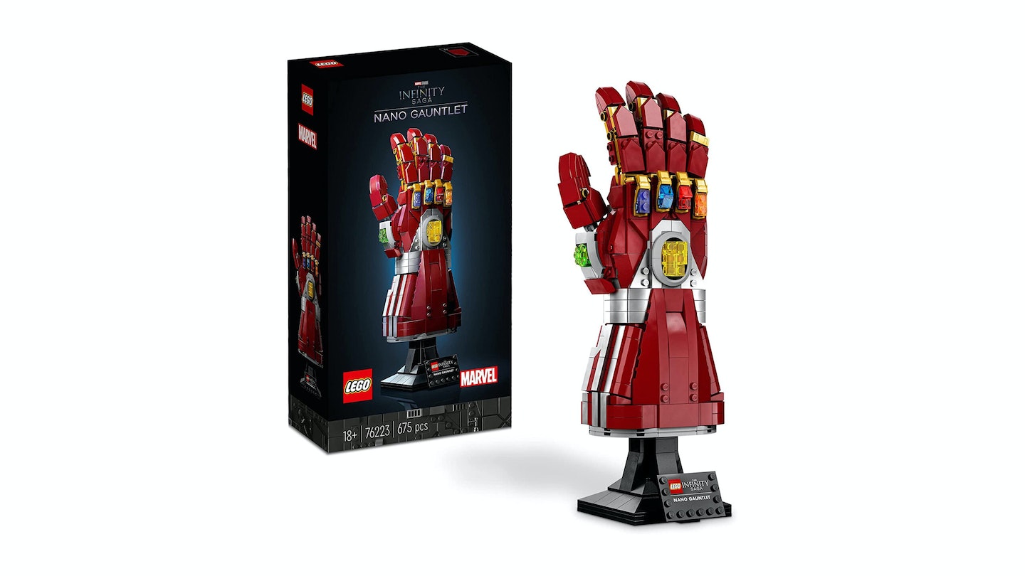 LEGO Nano Infinity Gauntlet